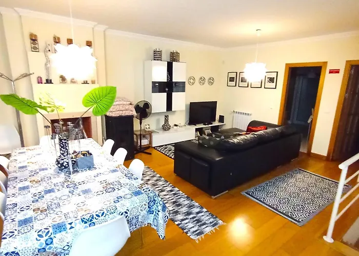 Oceanview Duplex Shared Pool & Beach Sesimbra