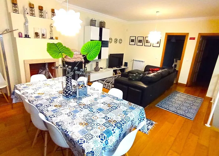 Oceanview Duplex Shared Pool & Beach Sesimbra