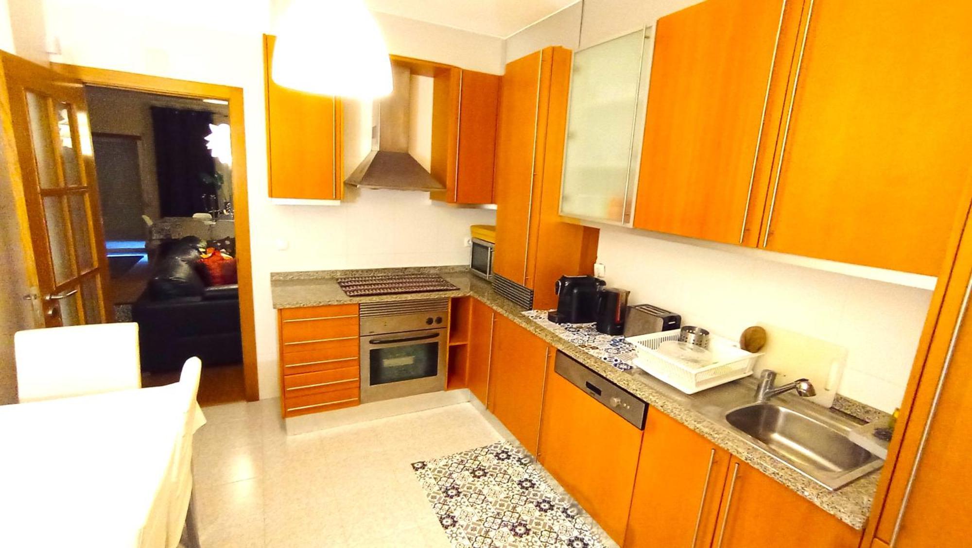 Oceanview Duplex Shared Pool & Sesimbra